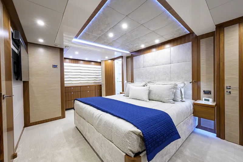 Slide: The Image of Master Stateroom - 3222014