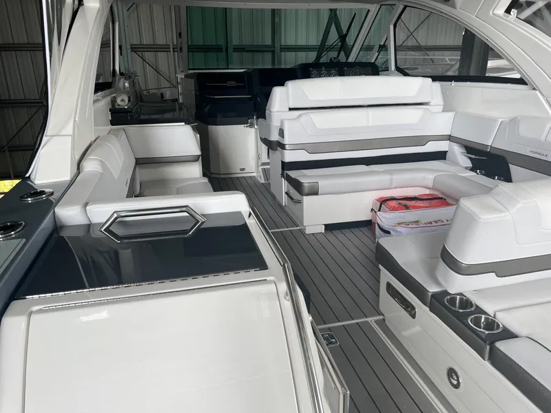 Slide: The Image of Formula 380 Super Sport Crossover OB 2021 - 3225114