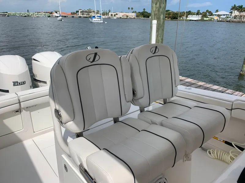 Slide: The Image of Jupiter 30 HFS 2018 - 3236542