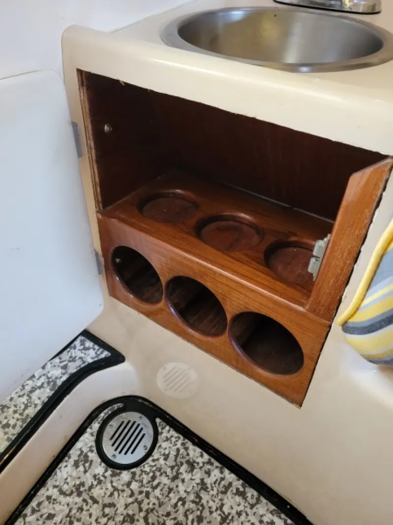 Slide: The Image of 8260323_0_240320221208_9 - 3237940