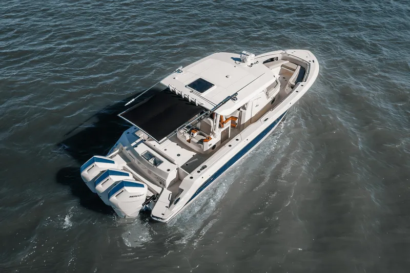 Slide: The Image of Boston Whaler 360 Outrage 2025 - 3