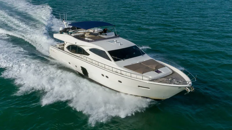 The Image of Ferretti Yachts 780 2007 - 3250294