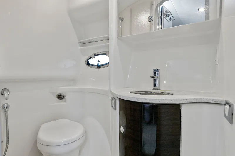 Slide: The Image of Formula 37PC 2018 - 3254673