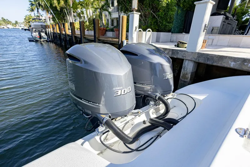 Slide: The Image of Yellowfin Offshore 2015 - 5905299