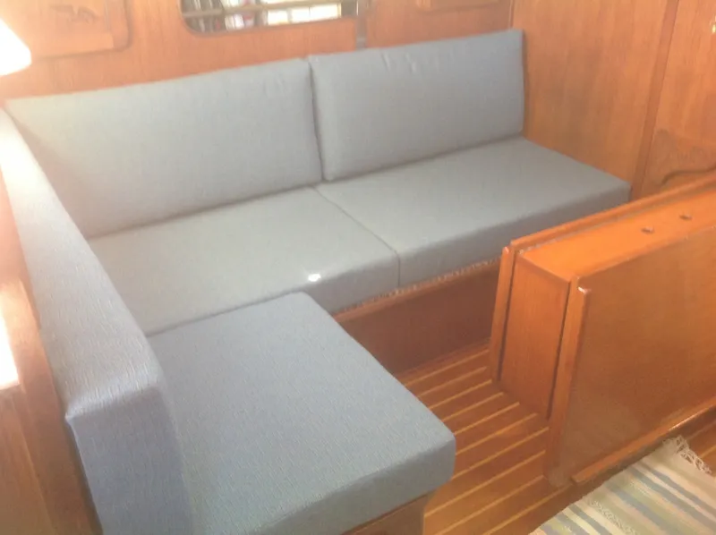 Slide: The Image of Morgan 383 1983 - 3268660