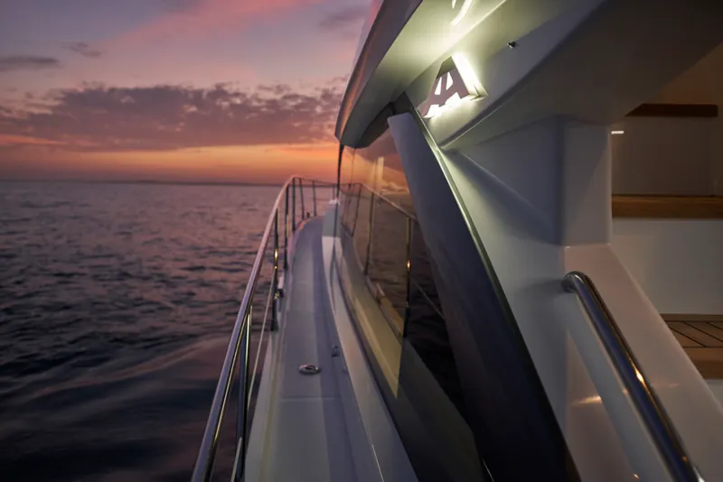 Slide: The Image of Astondoa 52 Flybridge 2022 - 3275400