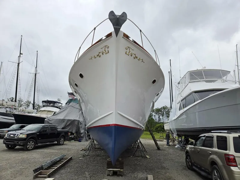 Slide: The Image of Trumpy 55 1966 - 5736207