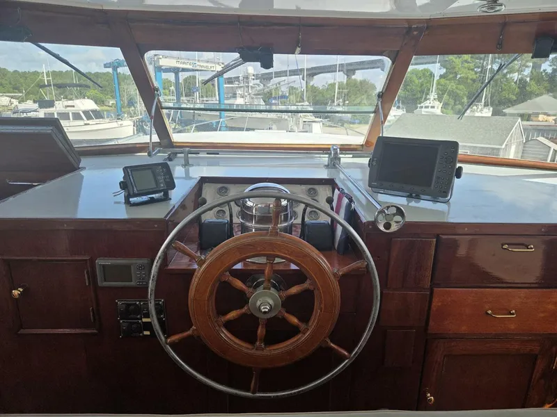 Slide: The Image of Trumpy 55 1966 - 5736227