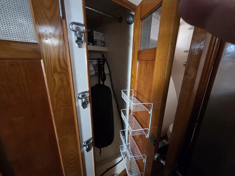 Slide: The Image of Trumpy 55 1966 - 5736259