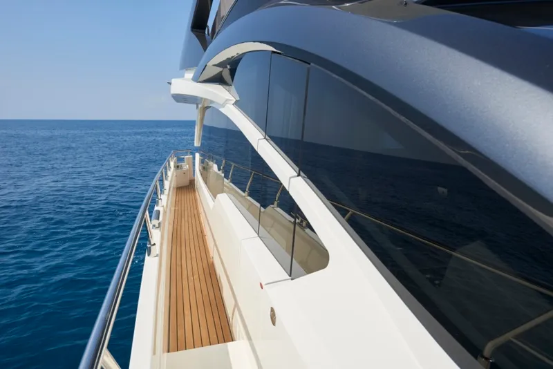 Slide: The Image of Astondoa 66 Flybridge 2022 - 3277385