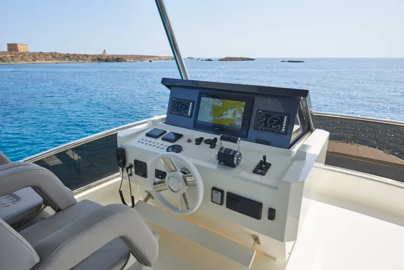 Slide: The Image of Astondoa 66 Flybridge 2022 - 3277387