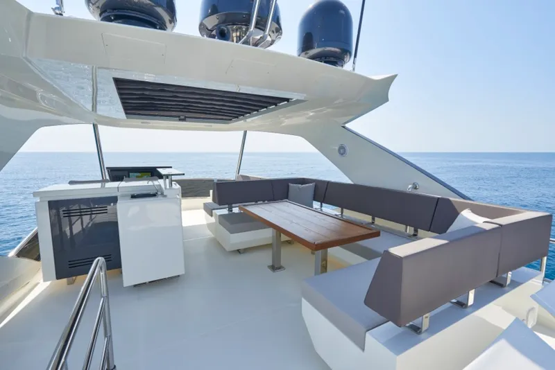 Slide: The Image of Astondoa 66 Flybridge 2022 - 3277388