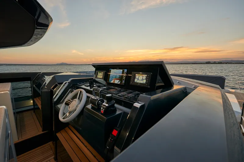 Slide: The Image of Astondoa 100 Century 2022 - 3279904