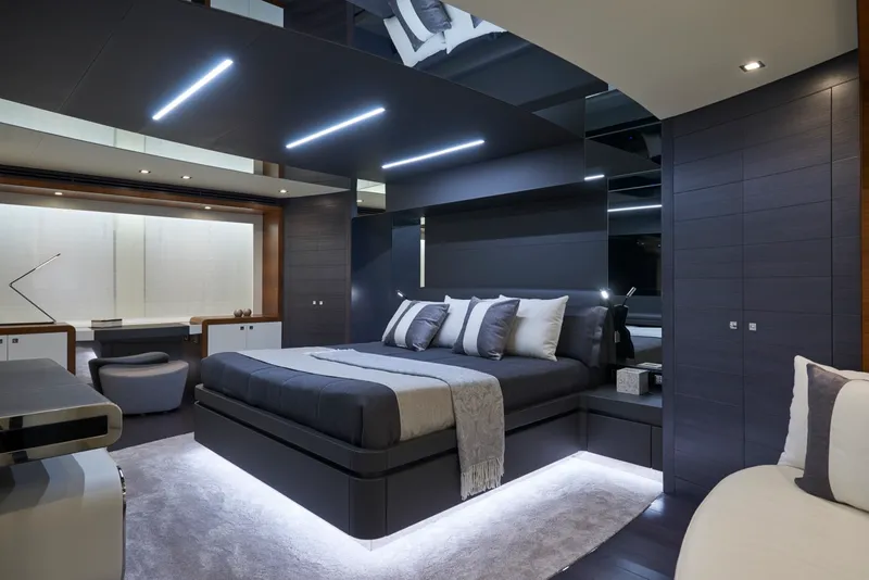 Slide: The Image of Astondoa 100 Century 2022 - 3279929