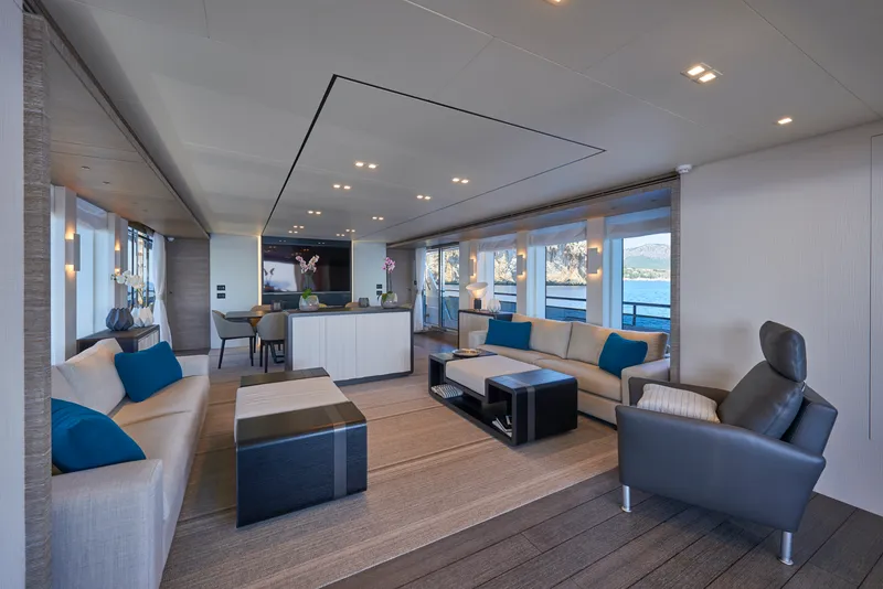 Slide: The Image of Astondoa 110 Century 2022 - 3281130