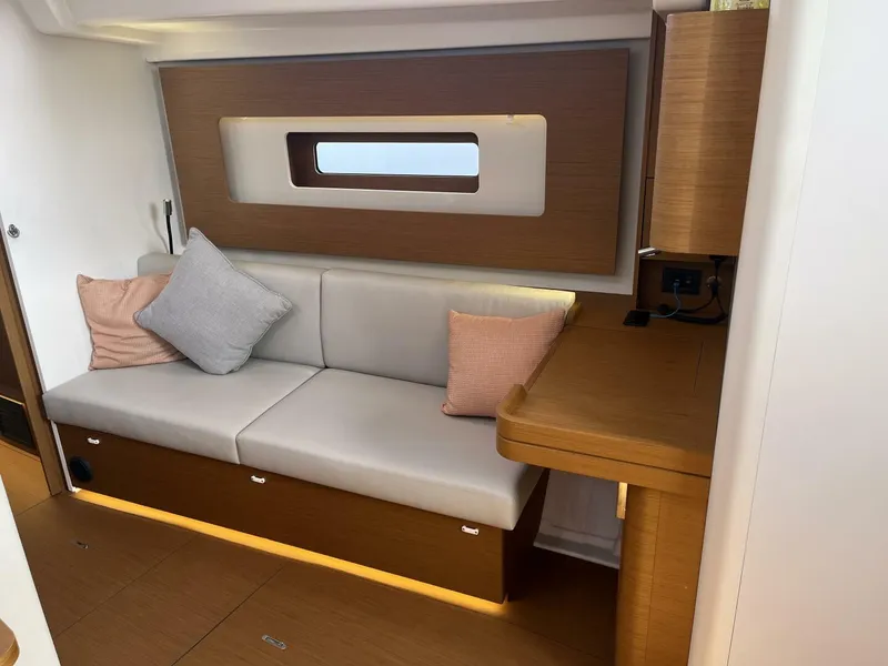 Slide: The Image of 2023 Beneteau First 44 Settee - 4917899