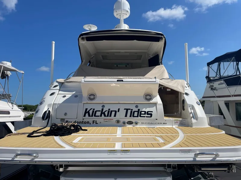 Slide: The Image of 2018 35 Sea Ray Sundancer 350 Kickin Tides Swim Platform - 3290000