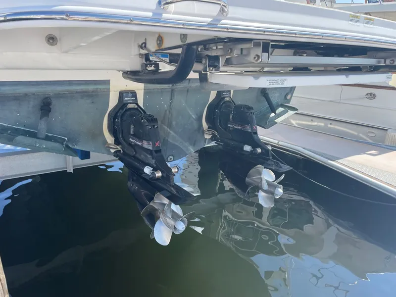 Slide: The Image of 2018 35 Sea Ray Sundancer 350 Kickin Tides Engines - 3289995