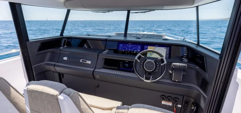 Slide: The Image of Axopar 45 XC Cross Cabin 2022 - 3289970