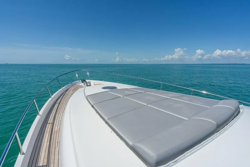 Slide: The Image of 2018 PERSHING 74 2018 PERSHING 74 - 4447233