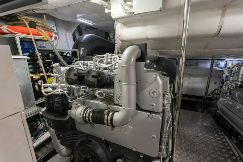 Slide: The Image of 2018 PERSHING 74 2018 PERSHING 74 - 4447243