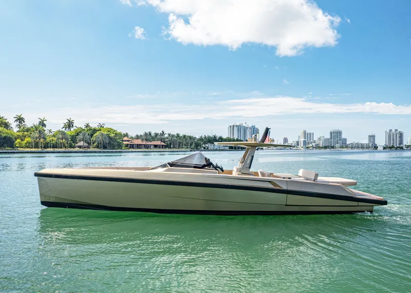 Slide: The Image of Port Side View - 3294287