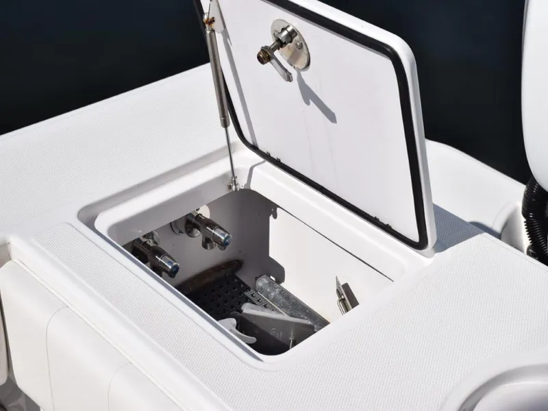 Slide: The Image of Transom sink and rigging station - 3294426