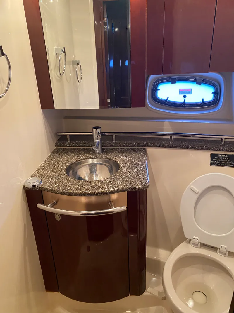 Slide: The Image of Sea Ray 48 Sundancer 2008 - 3298634