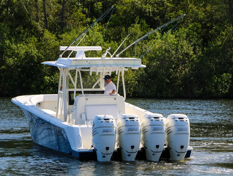 Slide: The Image of SeaVee 390Z 2016 - 3302515