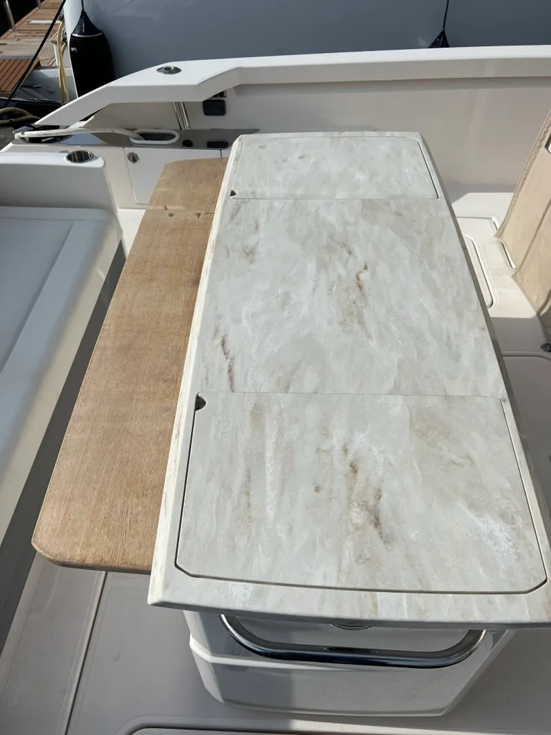 Slide: The Image of 2016 Tiara 44 Express Coupe - 3304483