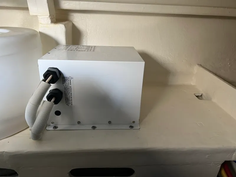 Slide: The Image of 2016 Tiara 44 Express Coupe - 3304469