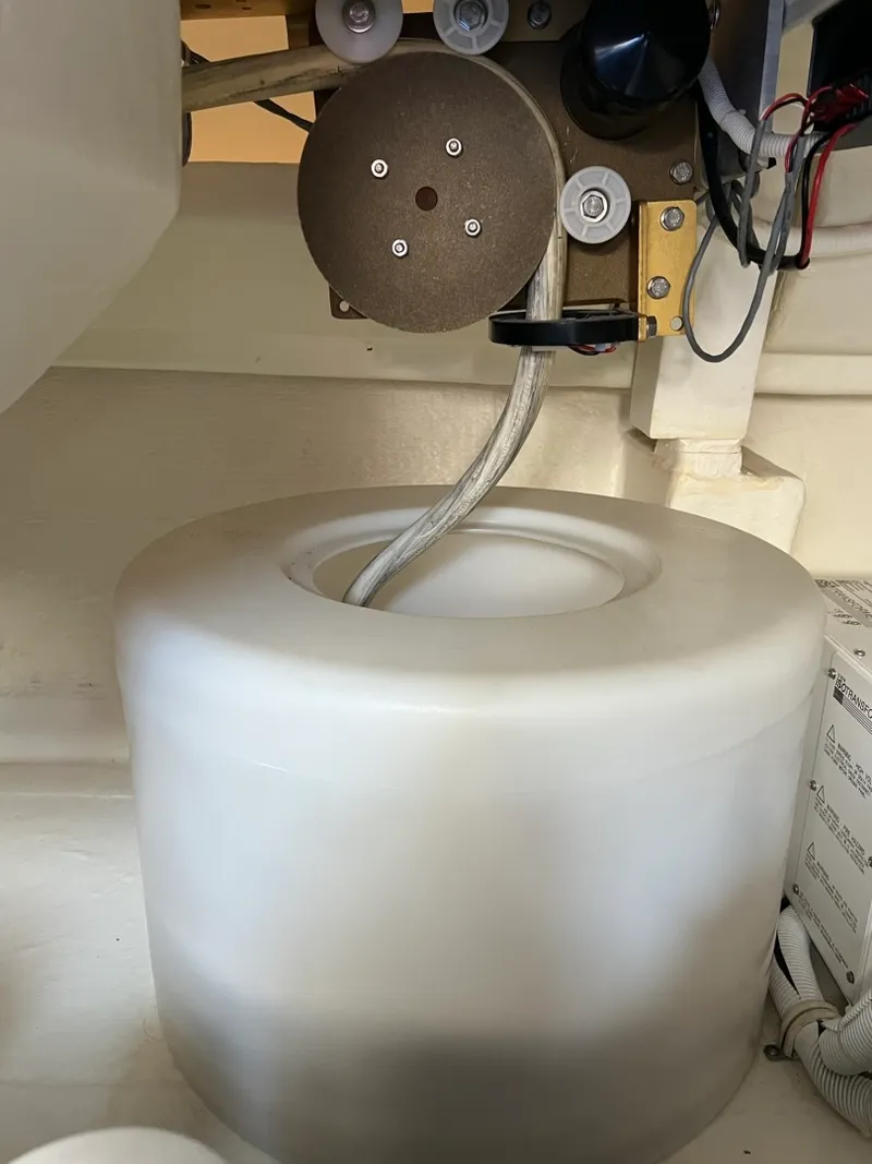 Slide: The Image of 2016 Tiara 44 Express Coupe - 3304473