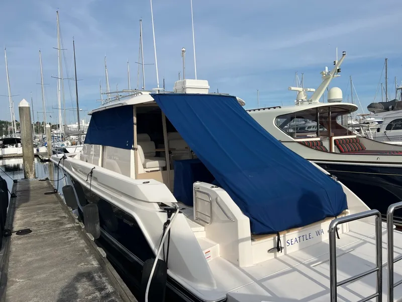 Slide: The Image of 2016 Tiara 44 Express Coupe - 3304506