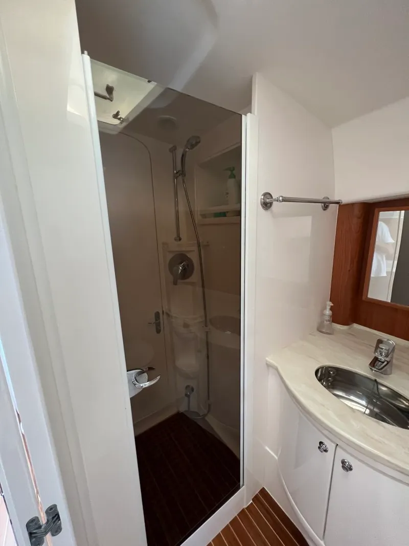 Slide: The Image of Intrepid 475 Sport Yacht 2019 - 3314057