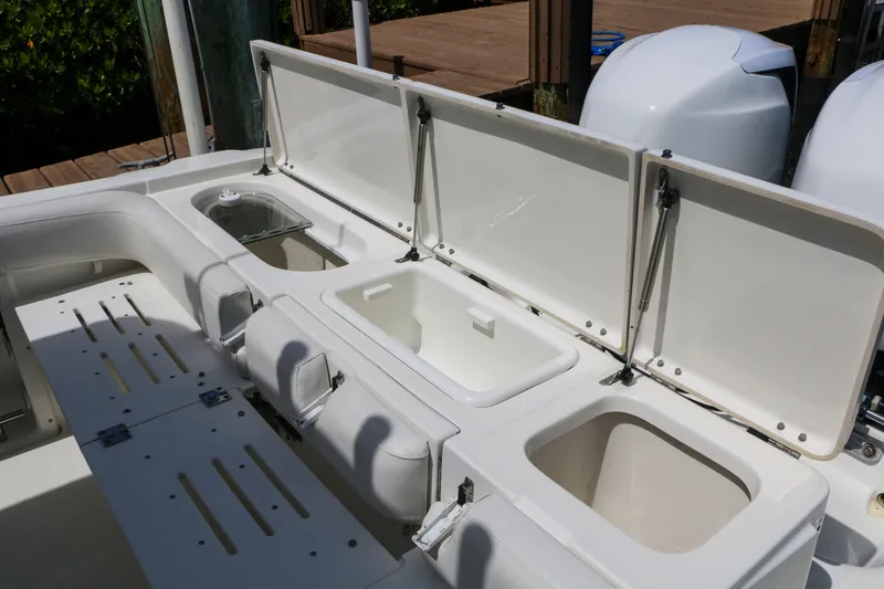 Slide: The Image of Triton 24 2006 - 3314248