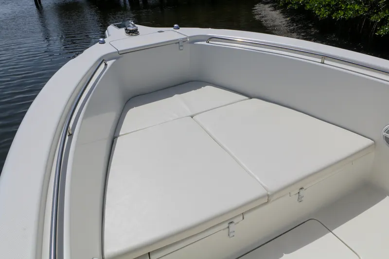 Slide: The Image of Triton 24 2006 - 3314212