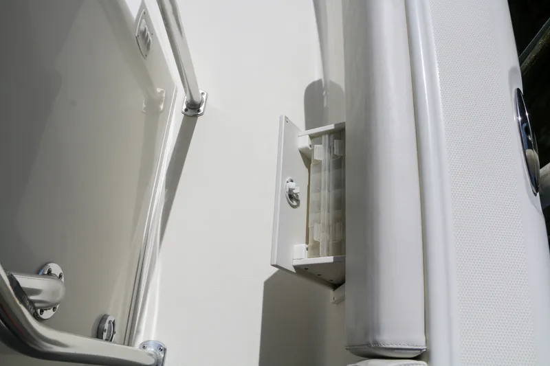 Slide: The Image of Triton 24 2006 - 3314225