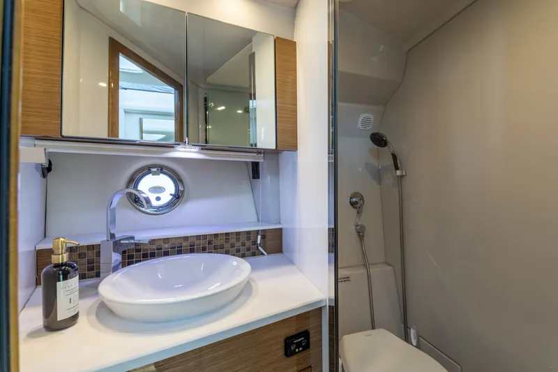 Slide: The Image of Cruisers 45 - Head 2018 Cruisers 45 Cantius - Insieme - 3328794