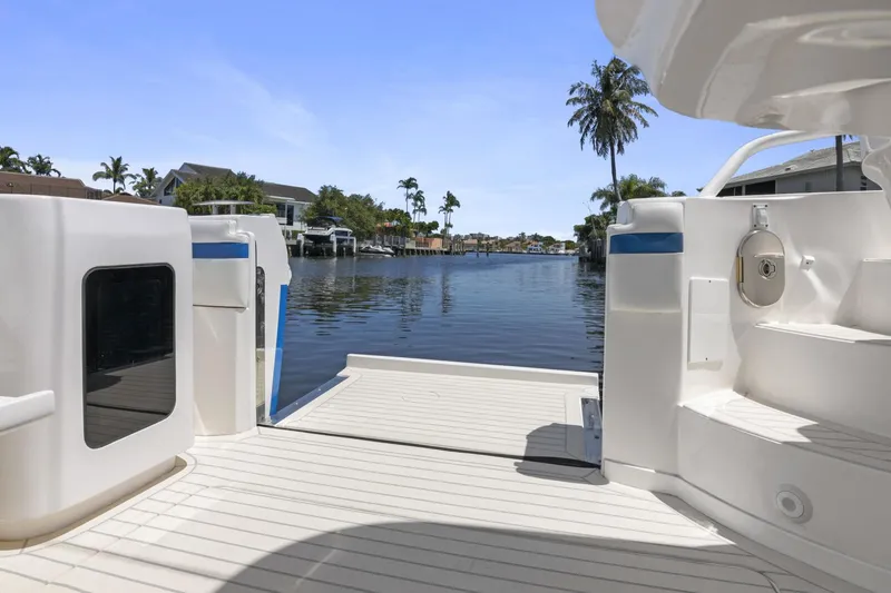 Slide: The Image of Intrepid 477 Evolution 2020 - 3337211