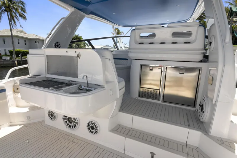 Slide: The Image of Intrepid 477 Evolution 2020 - 3337213