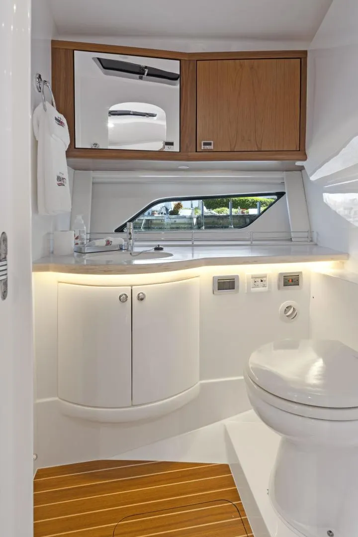 Slide: The Image of Intrepid 477 Evolution 2020 - 3337225