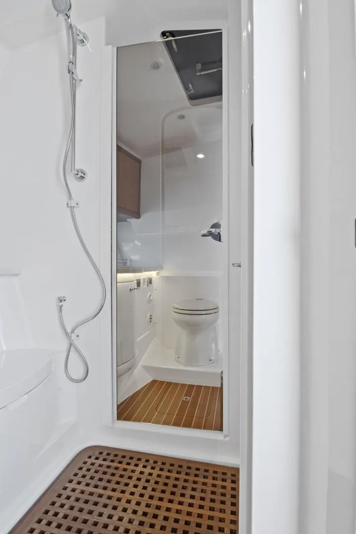 Slide: The Image of Intrepid 477 Evolution 2020 - 3337226