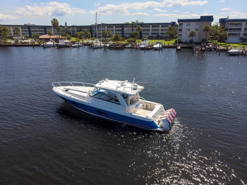 Slide: The Image of Intrepid 477 Evolution 2020 - 3337204