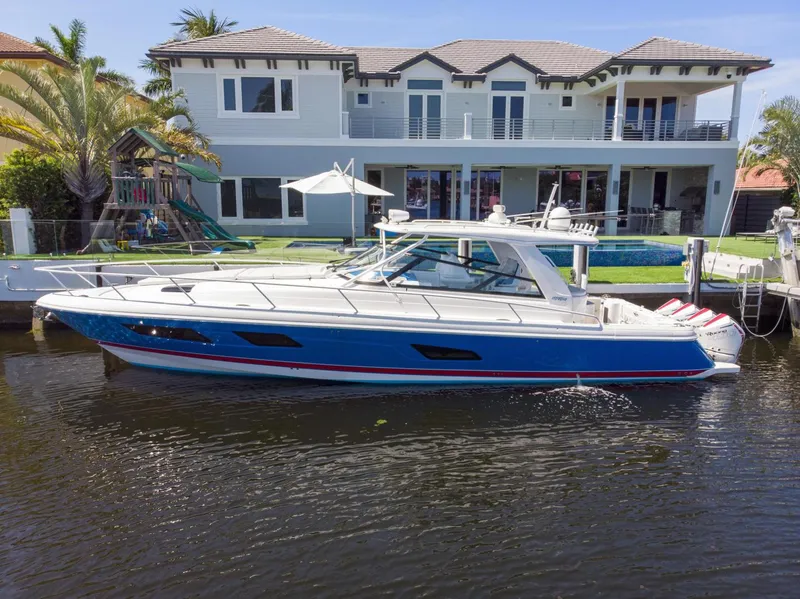 Slide: The Image of Intrepid 477 Evolution 2020 - 3337206