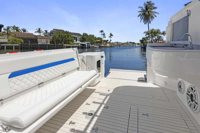 Slide: The Image of Intrepid 477 Evolution 2020 - 3337210