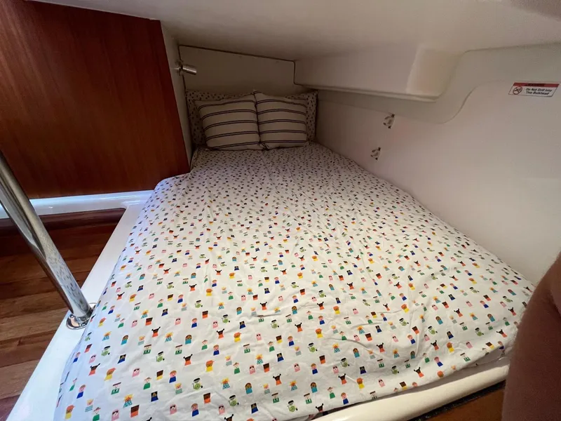 Slide: The Image of Pursuit OS 385 Offshore 2016 - 3331122