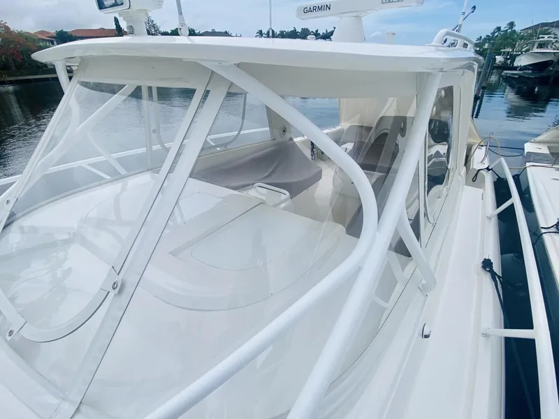 Slide: The Image of Intrepid 390 Sport Yacht 2008 - 3332448