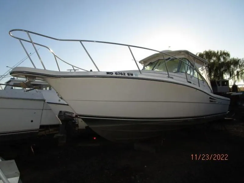 Slide: The Image of 30' Pursuit port forward profile - 3518299