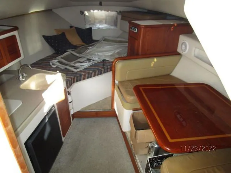 Slide: The Image of 30' Pursuit lower deck forward - 3518297