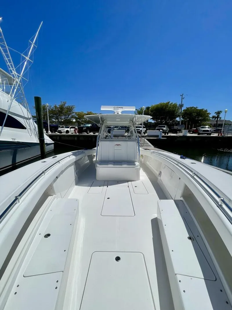 Slide: The Image of Forward Console and Bow Area on the 2014 42' Invincible CaryAli - 5219709